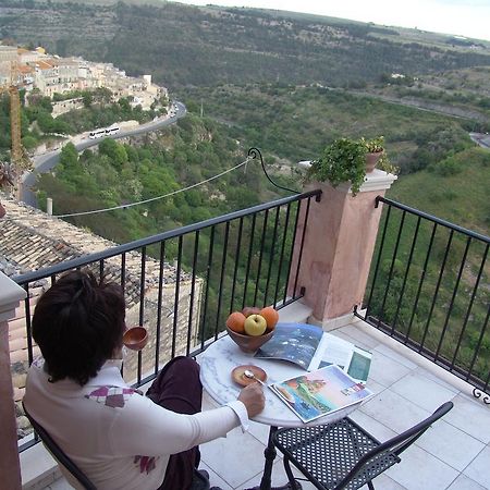 Ibla Vacanze Ragusa Ruang foto